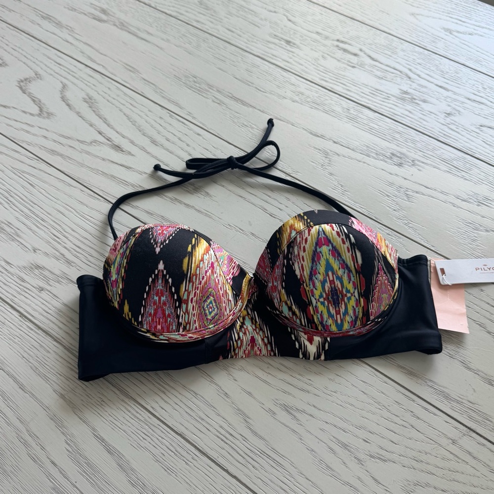 Pilyq Black and Pink Bikini Top
